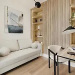 Waveview 10th Floor Premium Baltic View Perfekt Lumare شقة